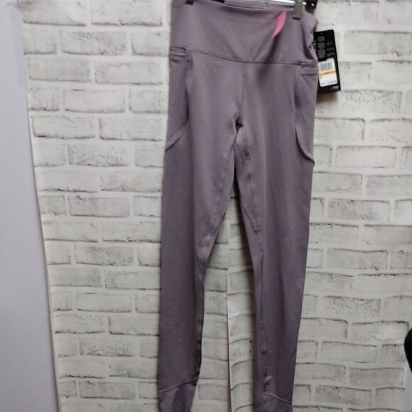 Under armour pants - Picture 1 of 4